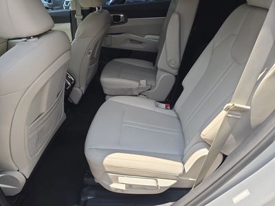 2021 Kia Sorento - Photo 17