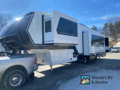 2026 Brinkley Model Z - Photo 3