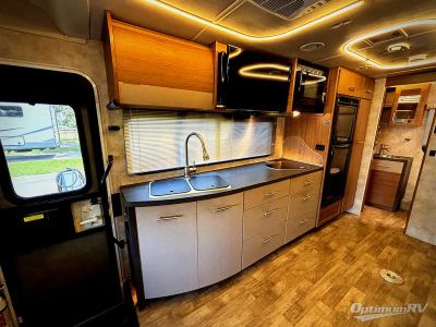 2018 Winnebago View — photo 11 view