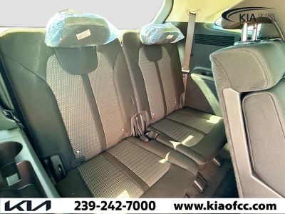 2026 Kia Sorento — photo 19 view