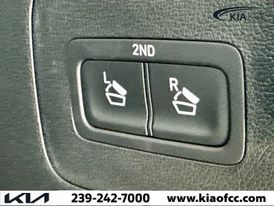 2026 Kia Sorento — photo 12 view