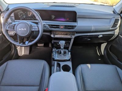 2026 Kia Seltos — photo 16 view