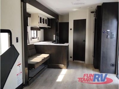 2025 Forest River RV Vengeance Rogue SUT - Photo 14