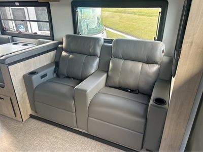 2026 Grand Lineage Series F - Photo 10