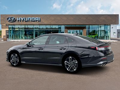 2026 Hyundai Sonata - Photo 2