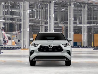 2026 Toyota Highlander Hybrid - Photo 2