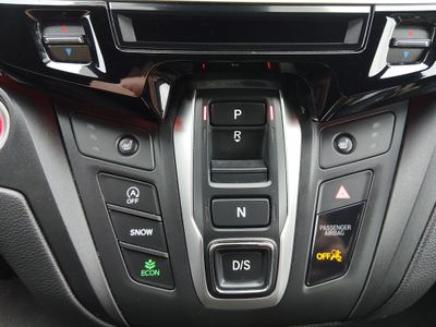 2025 Honda Odyssey — photo 17 view