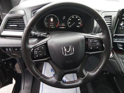 2025 Honda Odyssey — photo 12 view