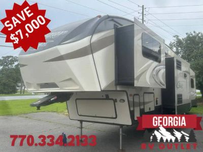 2016 Keystone Cougar 337FLS — front three-quarter view
