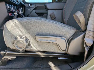 2026 Jeep Gladiator — photo 20 view