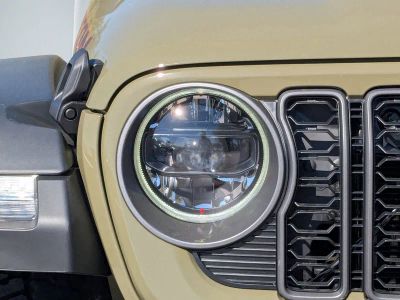 2026 Jeep Gladiator — photo 9 view