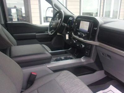 2022 Ford F-150 — detail view