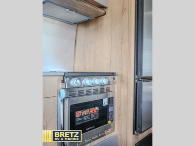 2025 Airstream Trade Wind — photo 14 view