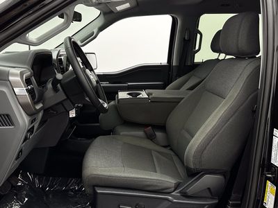 2025 Ford F-150 - Photo 11