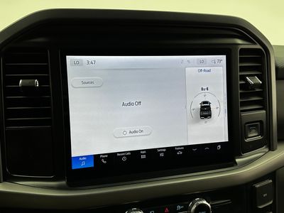 2025 Ford F-150 - Photo 13