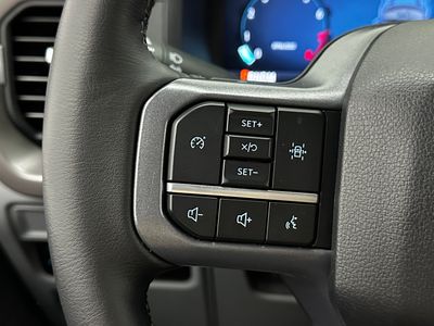 2025 Ford F-150 - Photo 17