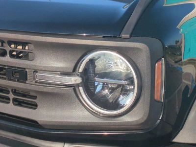 2023 Ford Bronco — photo 10 view