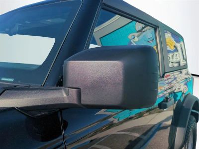 2023 Ford Bronco — photo 12 view