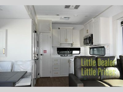 2026 Grand Design Influence - Photo 4