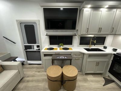 2026 Brinkley Model Z - Photo 25