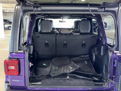 2023 Jeep Wrangler — photo 14 view