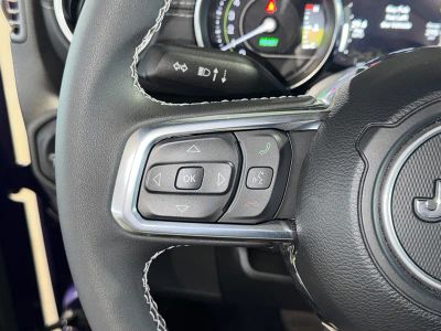 2023 Jeep Wrangler — photo 22 view