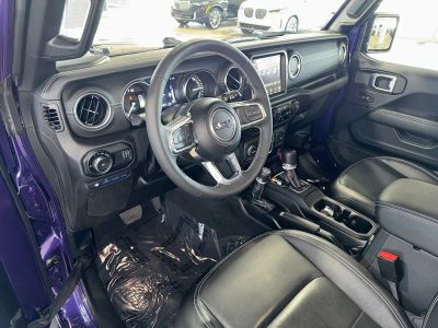 2023 Jeep Wrangler — photo 20 view
