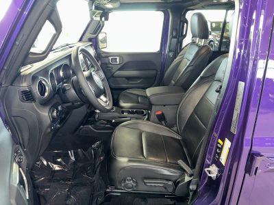 2023 Jeep Wrangler — photo 19 view