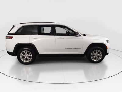 2023 Jeep Grand Cherokee - Photo 8