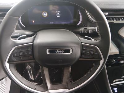 2023 Jeep Grand Cherokee - Photo 12