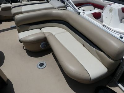 2013 Sun Tracker Fishin' Barge 22 DLX - Photo 10