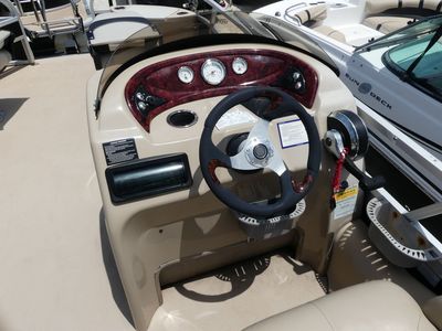 2013 Sun Tracker Fishin' Barge 22 DLX - Photo 7