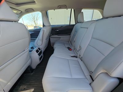 2022 Honda Pilot - Photo 18