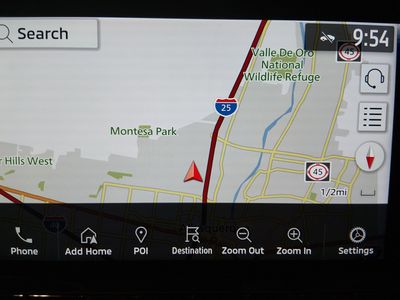 2024 Mitsubishi Outlander Plug-In Hybrid — photo 17 view