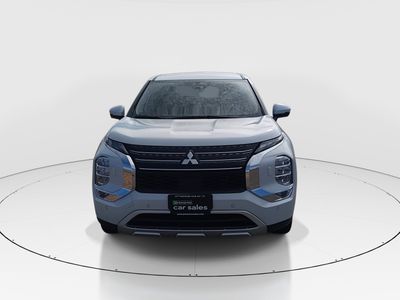 2024 Mitsubishi Outlander Plug-In Hybrid — side profile view