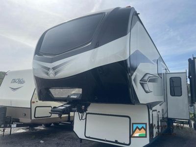 2022 Keystone RV Alpine - Photo 3
