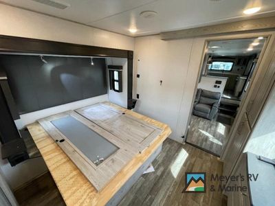 2022 Keystone RV Alpine - Photo 24