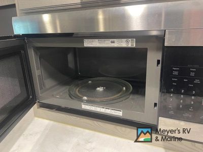 2022 Keystone RV Alpine - Photo 15