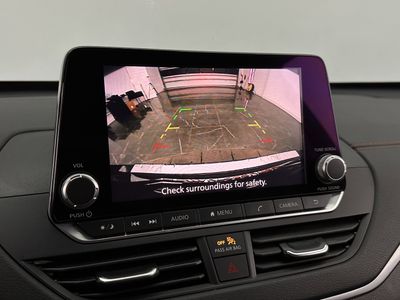 2021 Nissan Altima - Photo 16