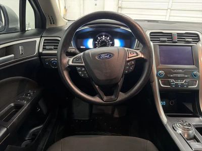 2019 Ford Fusion Hybrid - Photo 22