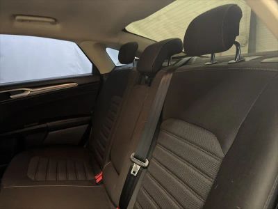 2019 Ford Fusion Hybrid - Photo 20