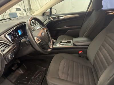 2019 Ford Fusion Hybrid - Photo 15