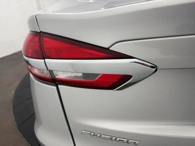 2019 Ford Fusion Hybrid - Photo 12