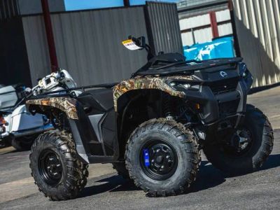 2026 Can-Am® Outlander DPS 500 Dark Wildland Camo — front three-quarter view