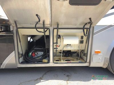 1999 Holiday Rambler Navigator — photo 14 view