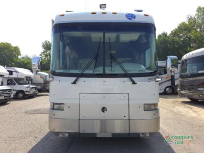 1999 Holiday Rambler Navigator — side profile view