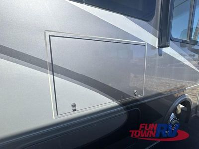 2025 Winnebago Vista - Photo 13