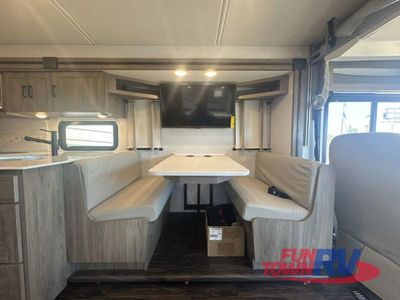 2025 Winnebago Vista - Photo 23