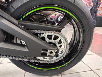 2025 Kawasaki Ninja ZX-10R KRT Edition - Photo 11