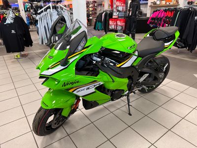 2025 Kawasaki Ninja ZX-10R KRT Edition - Photo 2
